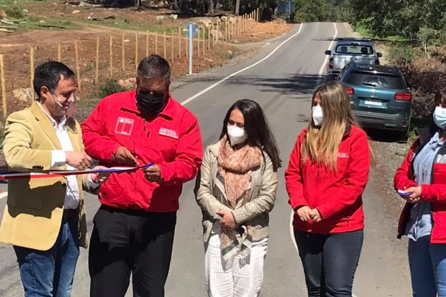 MOP inauguró dos importantes caminos rurales de la provincia de Cauquenes