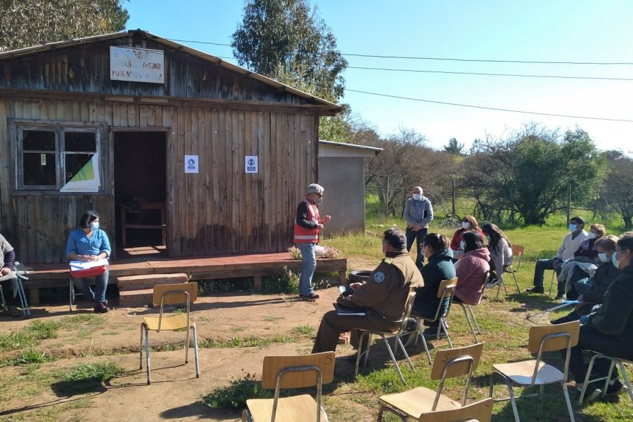 Mesa forestal continúa con plan para prevenir incendios forestales en Cauquenes