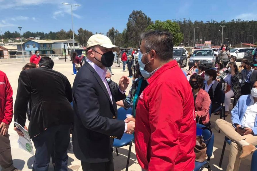 Ministro de Obras Públicas inauguró Borde Costero en Curanipe