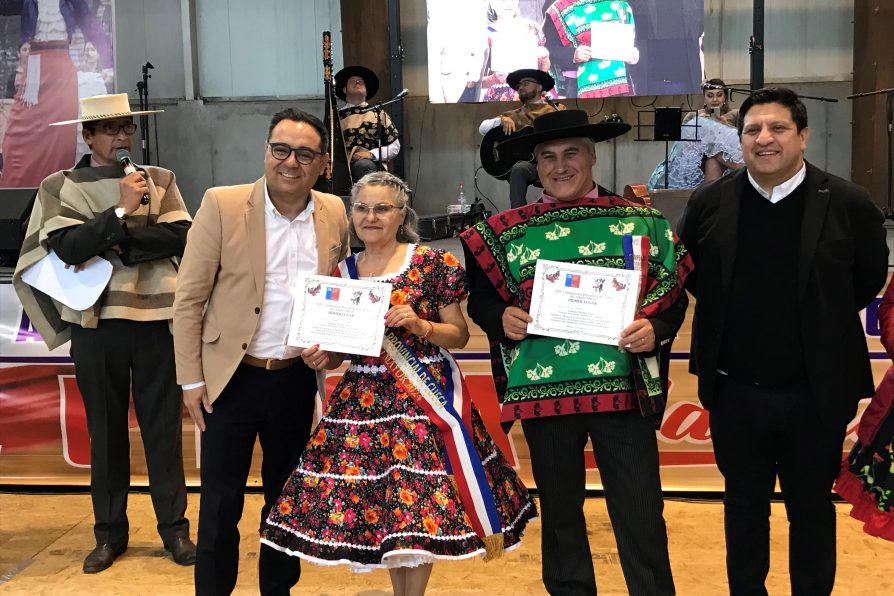 Cauquenes se coronó campeón en Fase Provincial de Cueca Adulto Mayor