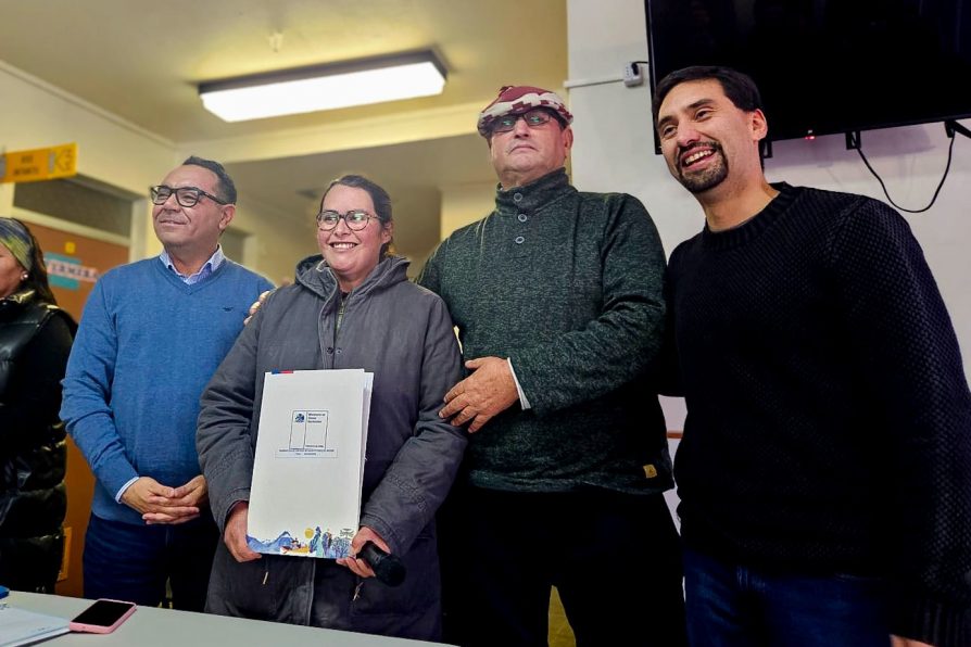 Cooperativa de agua potable de Sauzal recibe inmueble Fiscal