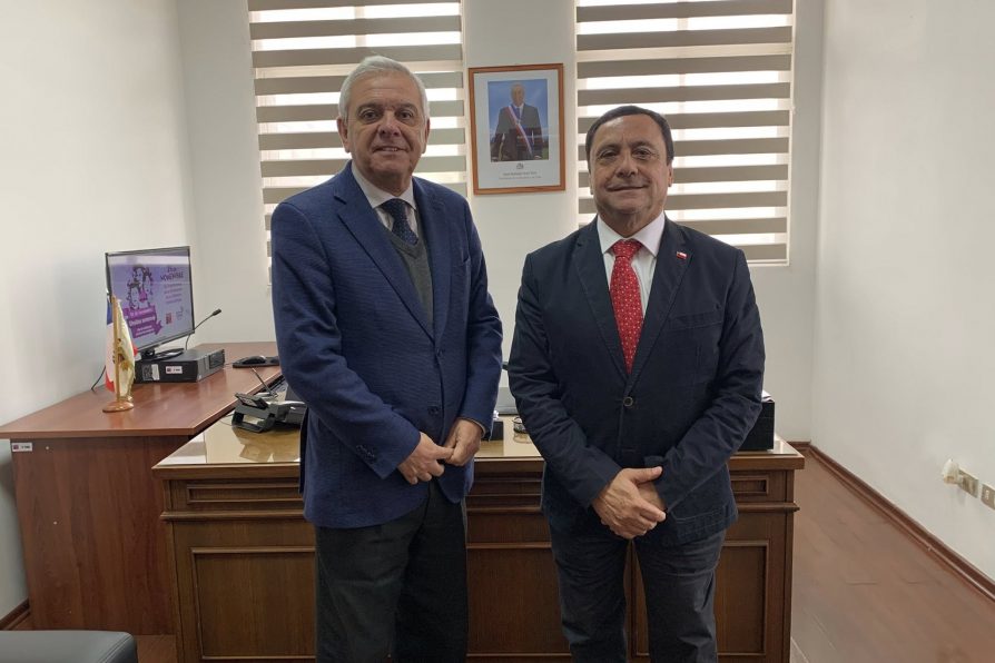 DELEGADO PRESIDENCIAL DE CAUQUENES COORDINA AGENDA DE TRABAJO CON NUEVO DIRECTOR REGIONAL DEL FOSIS