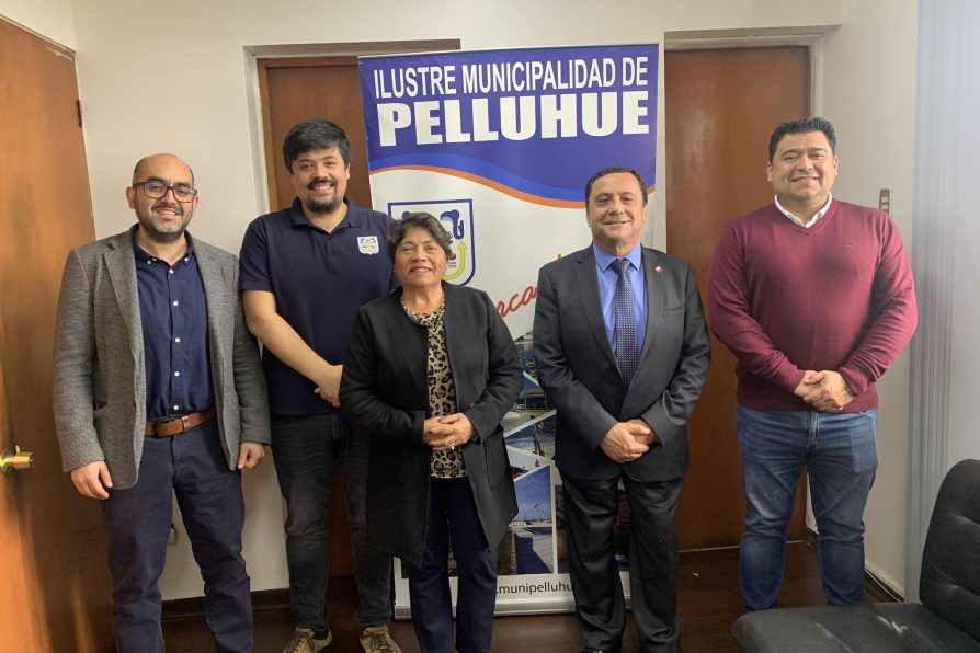 DELEGADO PRESIDENCIAL DE CAUQUENES Y ALCALDESA DE PELLUHUE ABORDAN TEMAS ADMINISTRATIVOS Y OBRAS DE MITIGACIÓN DEL CESFAM DE CURANIPE