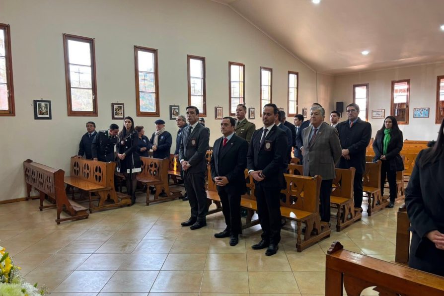 DELEGADO PRESIDENCIAL DE CAUQUENES PARTICIPÓ EN MISA POR EL DÍA DEL MÁRTIR DE LA PDI