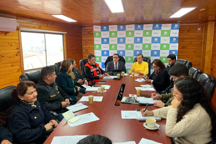 DELEGADO PRESIDENCIAL PARTICIPÓ EN COGRID COMUNAL DE CHANCO PARA COORDINAR MEDIDAS ANTE LOS SISTEMAS FRONTALES