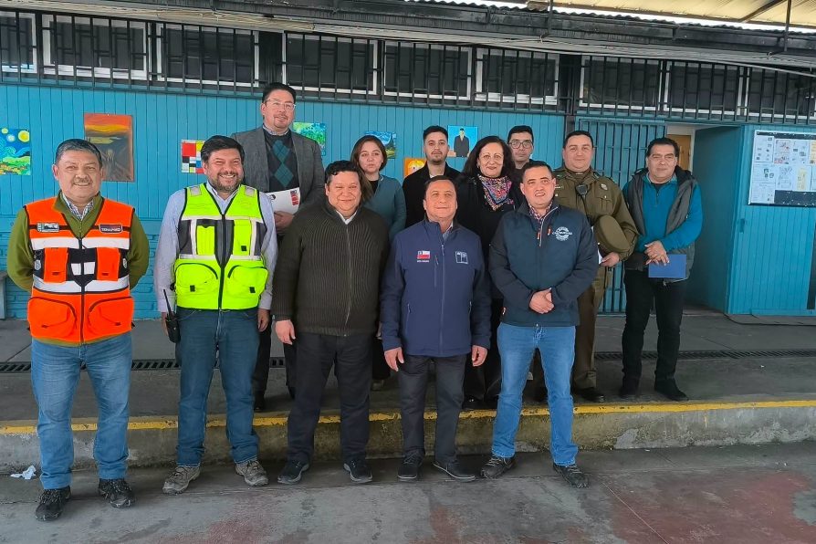 REUNIÓN DE SEGURIDAD ESCOLAR FORTALECE PLAN DE EMERGENCIA EN ESCUELA ARTÍSTICA DEL BARRIO ESTACIÓN