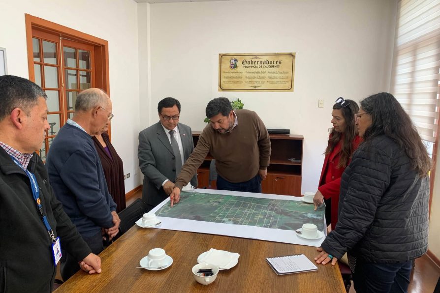 AUTORIDADES Y DIRIGENTES DE CAPELLANÍA ABORDAN SOLUCIONES ANTE INUNDACIONES Y AFECTACIONES EN EL SECTOR RURAL DE CAUQUENES