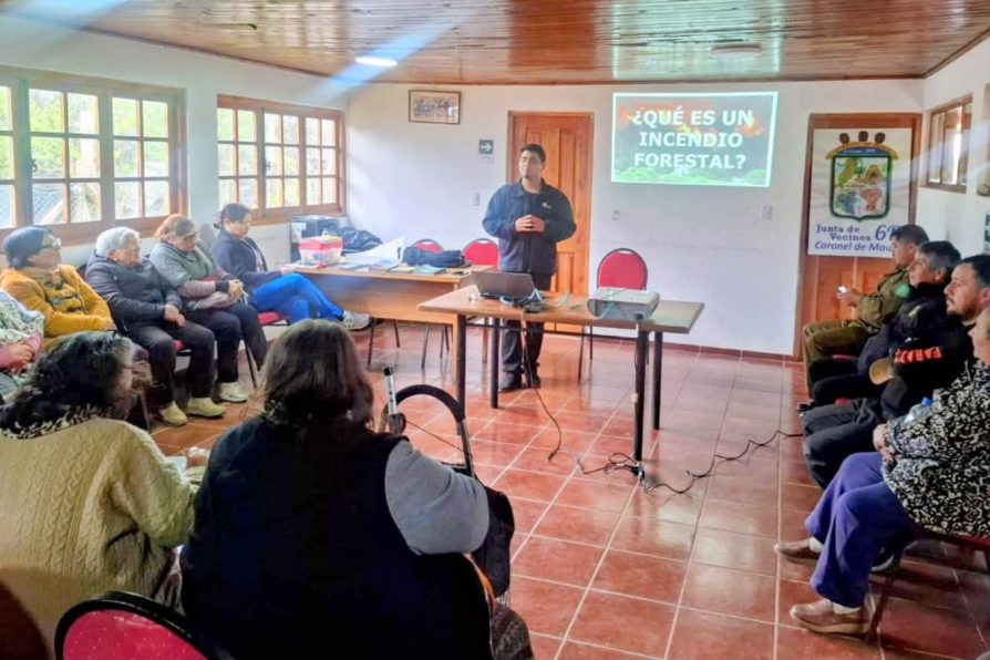 MESA FORESTAL INICIA ACTIVIDADES EN TERRENO PARA REFORZAR LA PREVENCIÓN DE INCENDIOS FORESTALES EN CAUQUENES